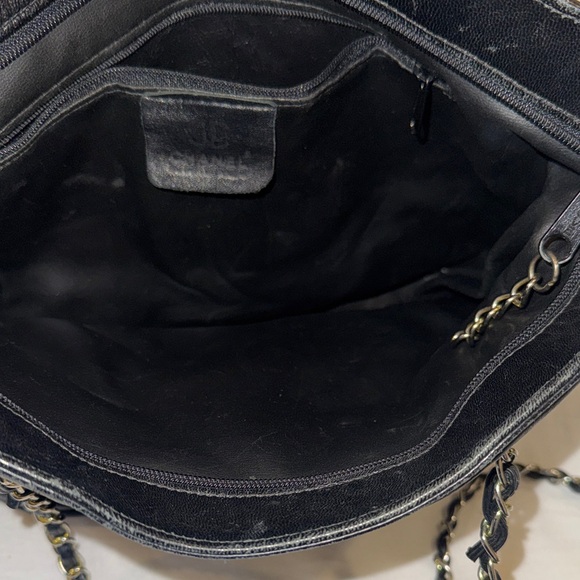 Vintage Chanel Quilted Black Shoulder Bag - Picture 5 of 5
